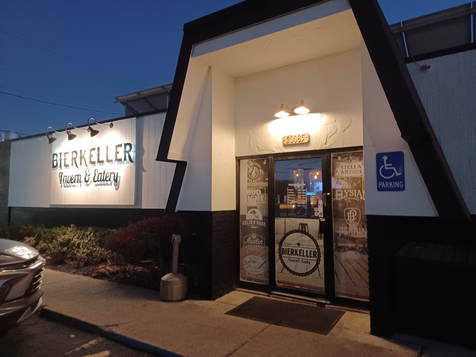 Bierkeller Tavern & Eatery in Taylor