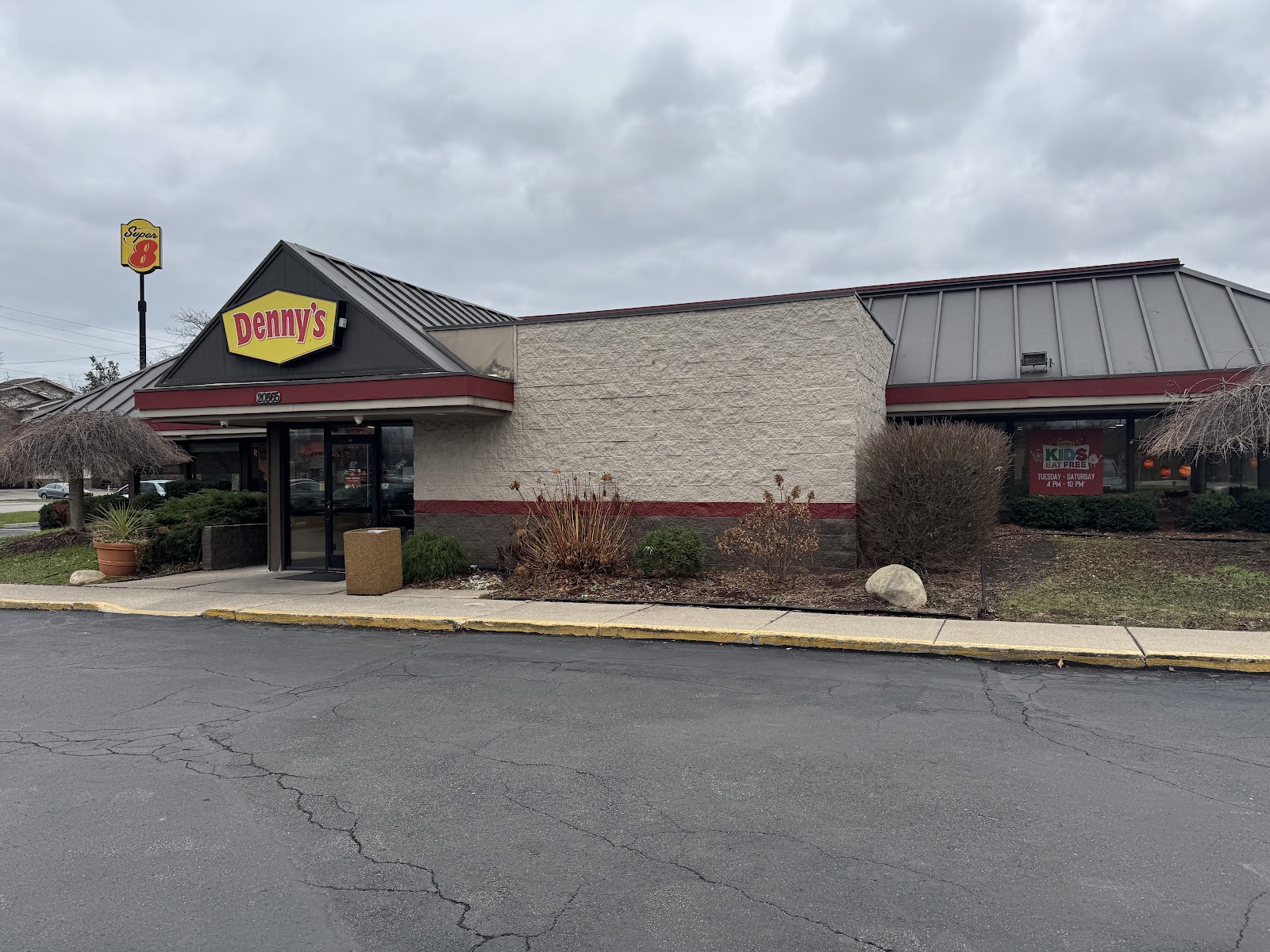 Denny's — photo