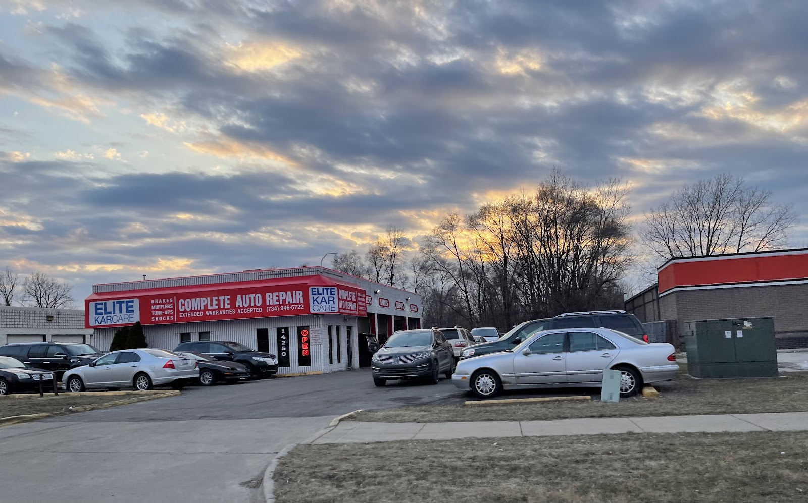 Elite Kar Care in Taylor