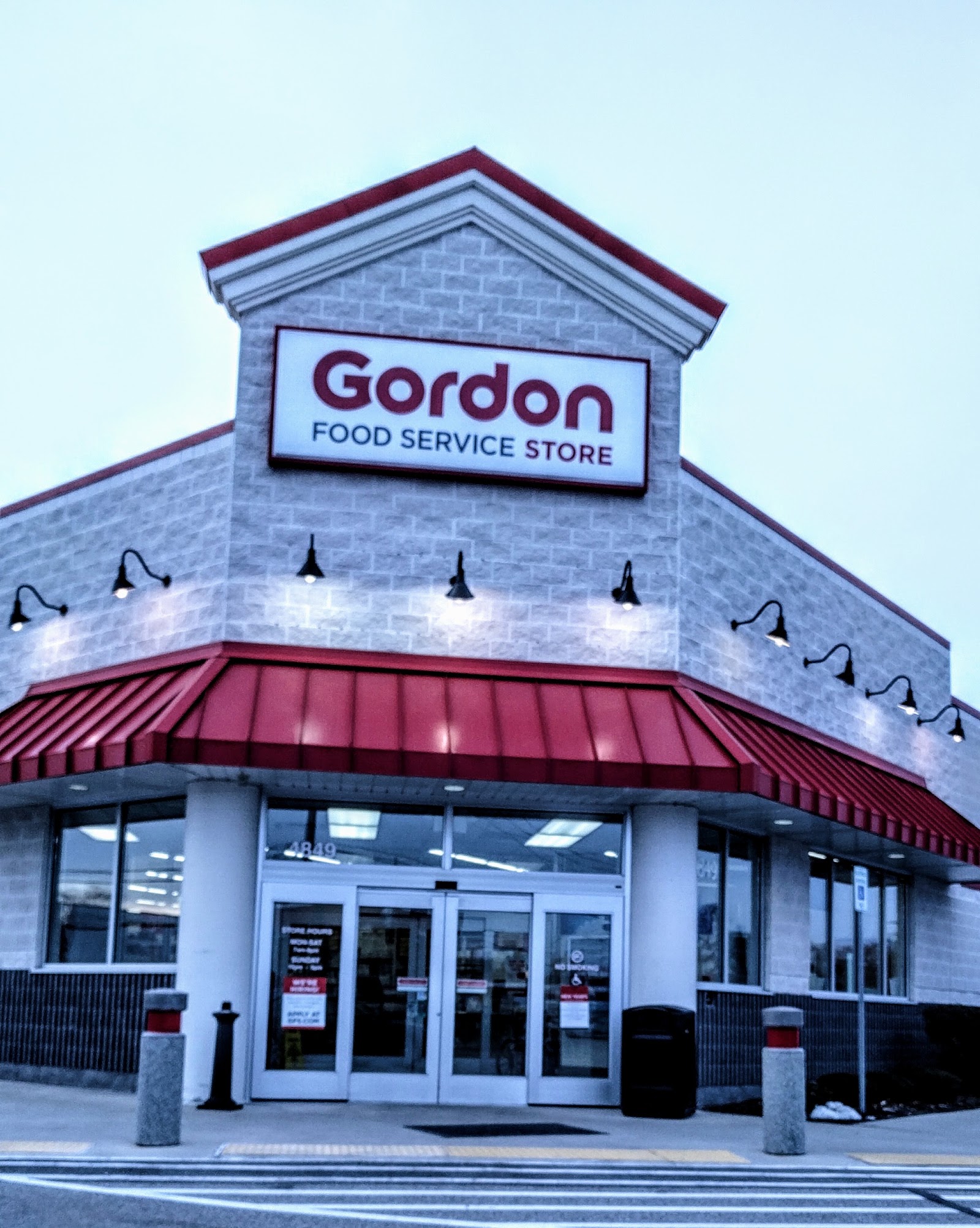 Gordon Food Service Store in Taylor