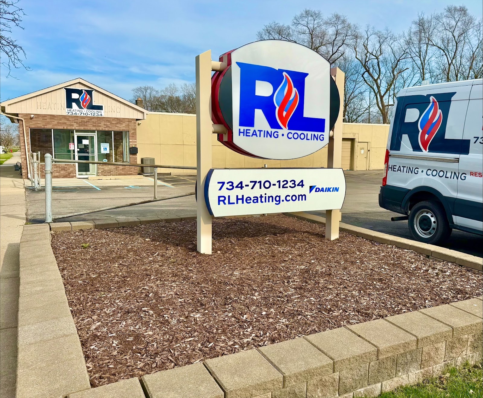 R & L Heating and Cooling in Taylor