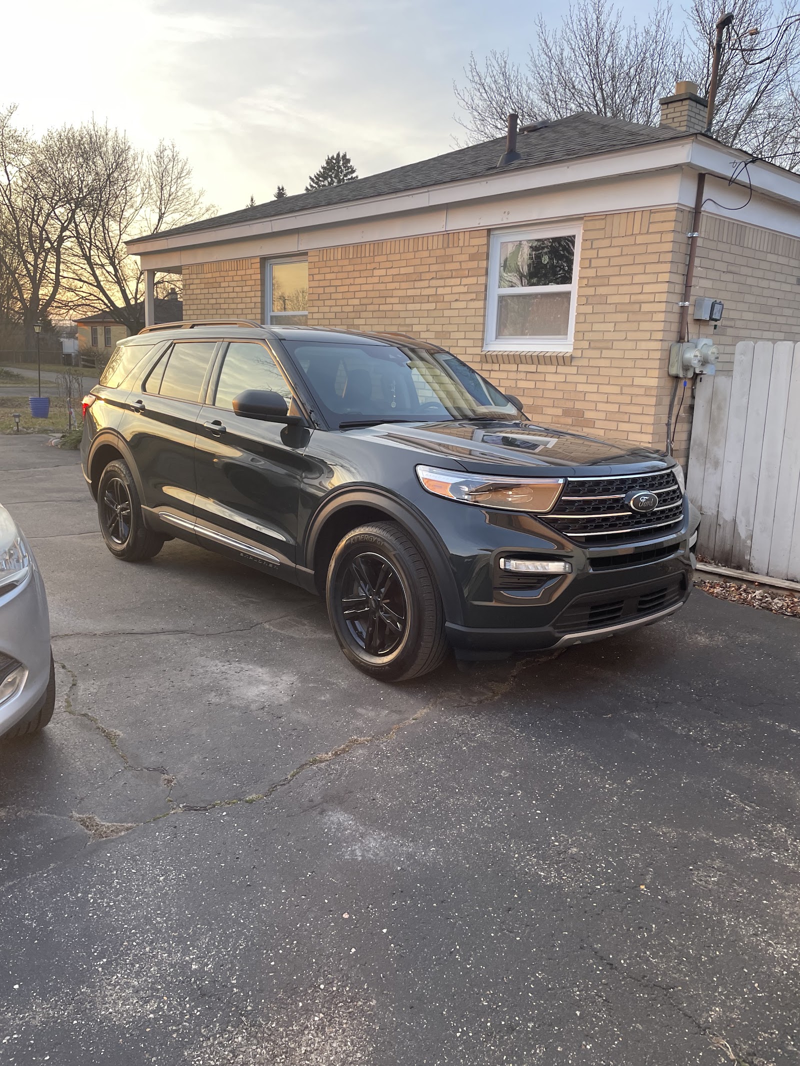 Taylor Ford — photo