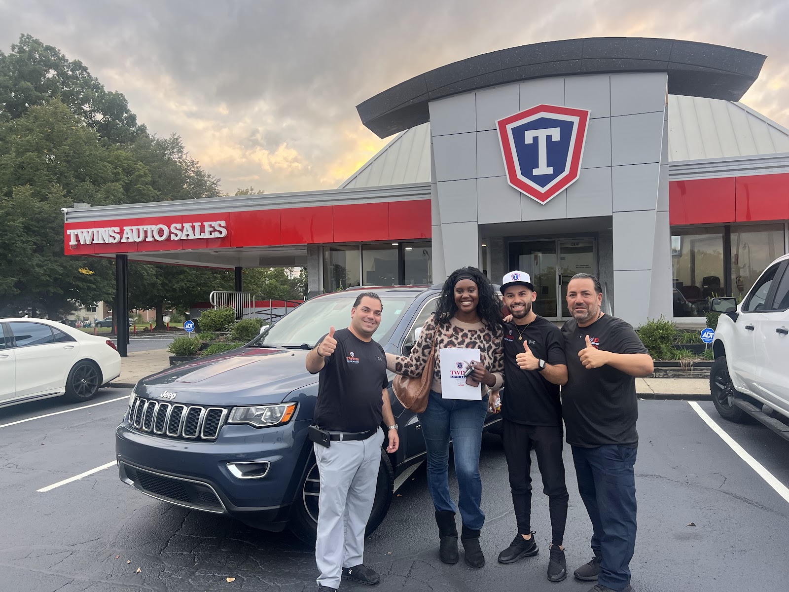 Twins Auto Sales of Taylor — photo