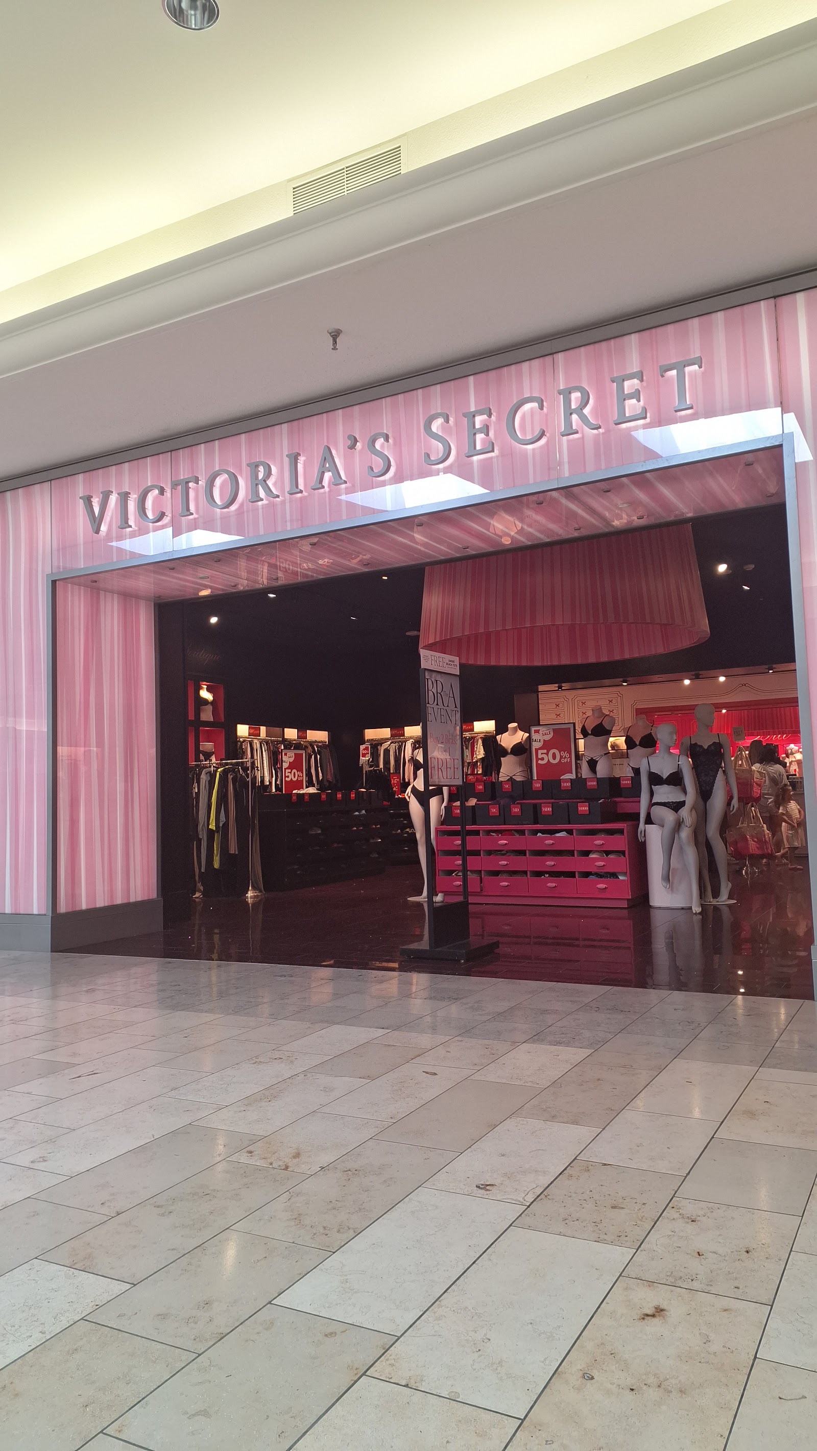 Victoria's Secret & PINK in Taylor